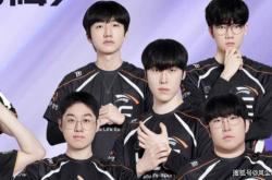 LOL石油盃(bēi)赛程出炉！BLG和GEN同(tóng)区，LPL首轮99%概率交手HLE？