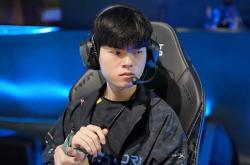 LOL传奇选手将要复出，与大魔王Faker同校，十年磨一冠成就历史！