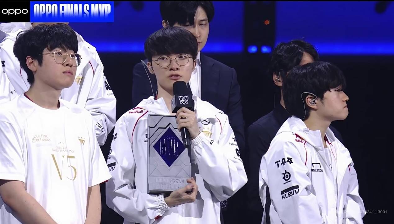 LPL首位“六冠王”诞生!Knight完成登顶,超越厂长,成联赛之王