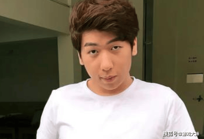 炫神因骂theshy被处罚,如今认怂,公开道歉希望拿回二路解说权