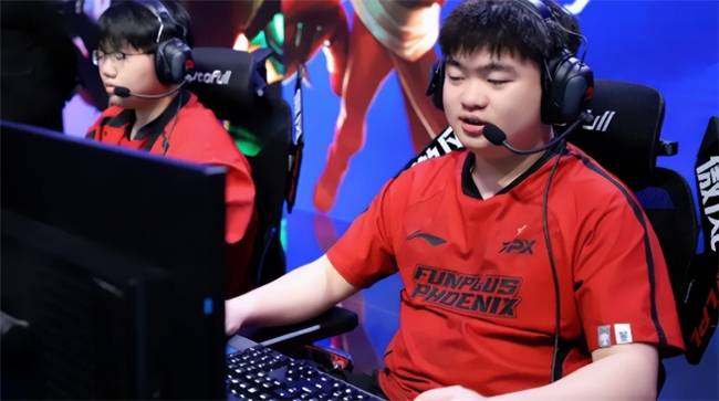 【一竞技1JingJi】LOL：LPL转会期最尴尬选手出炉 顶级选手Jwei转会期没人要