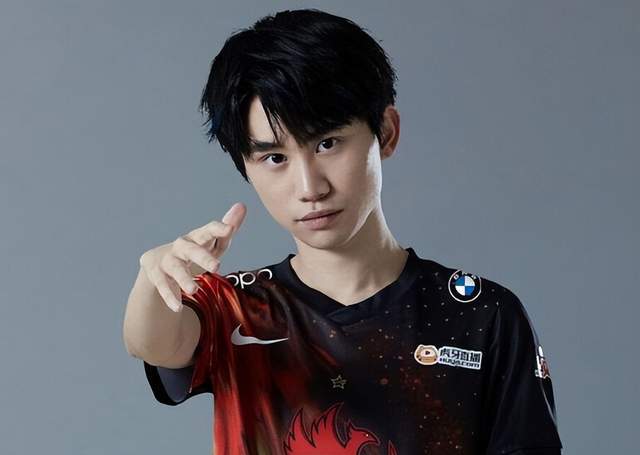 Doinb被骂LOL叛徒心态爆炸！破防回应：比赛不让办，还骂我是叛徒